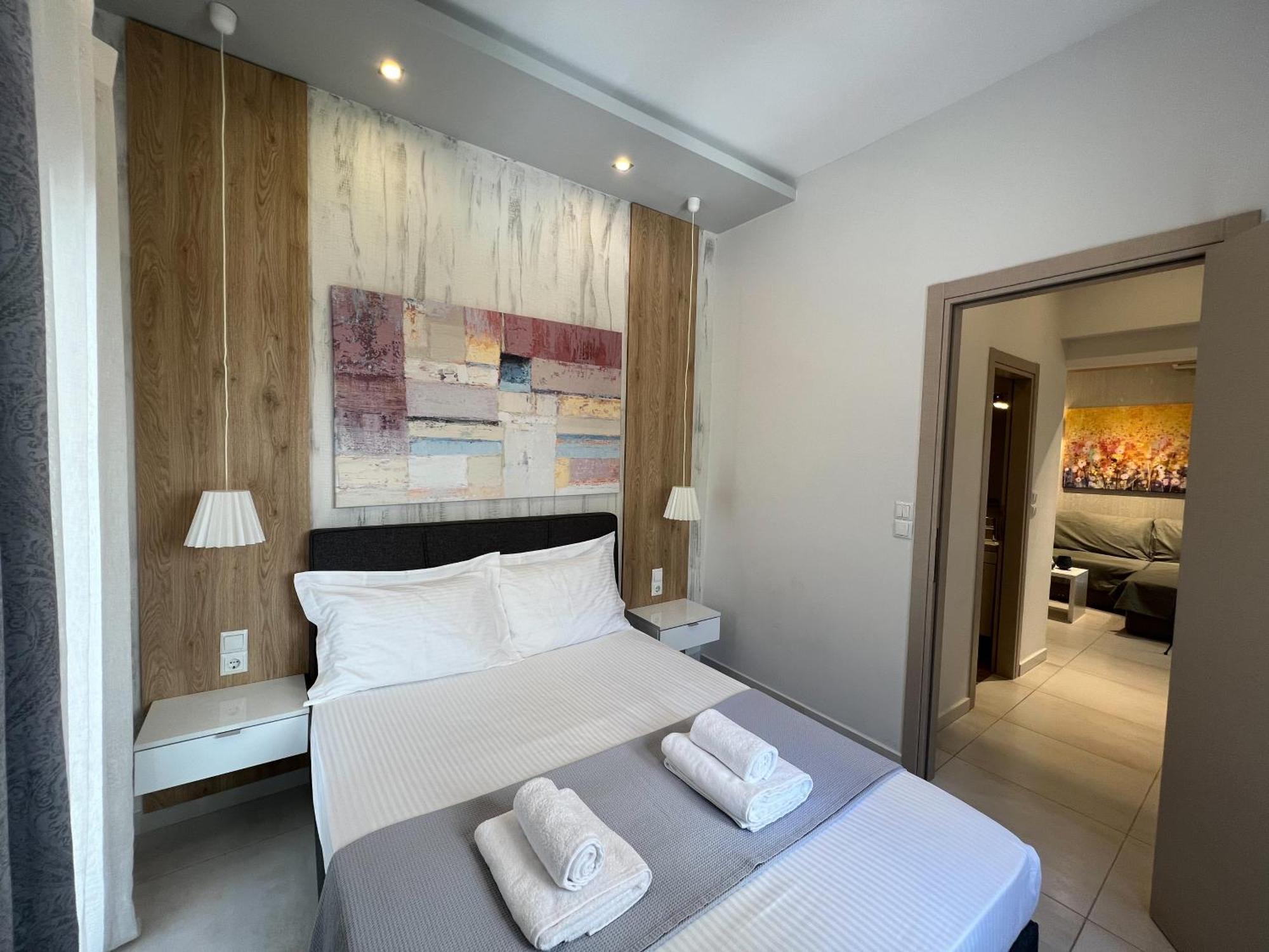 P Deluxe Suites 7 테살로니키 외부 사진